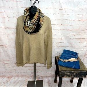 Shrinking violet alpaca blend sweater women’s med